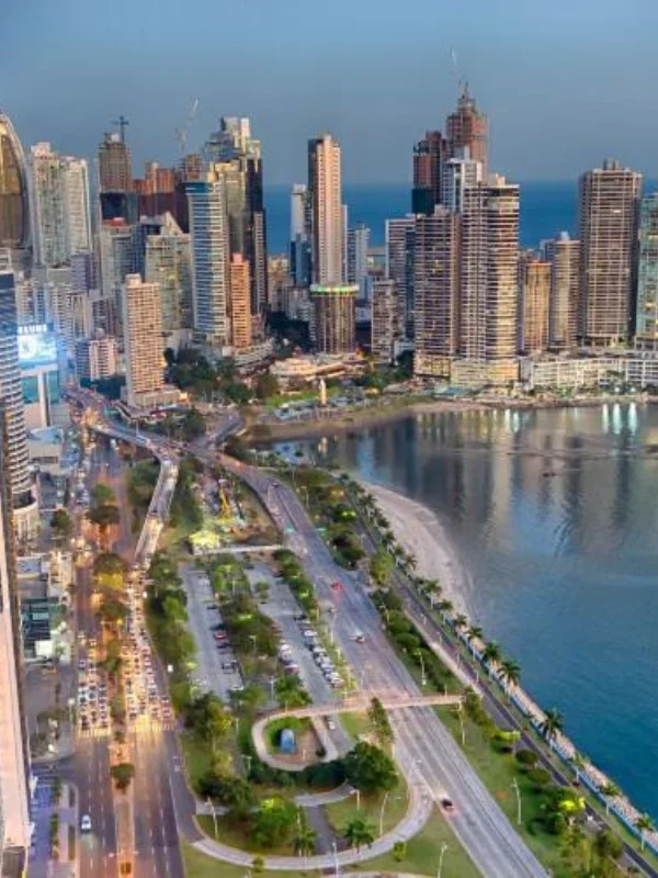 Panama-City-1.webp