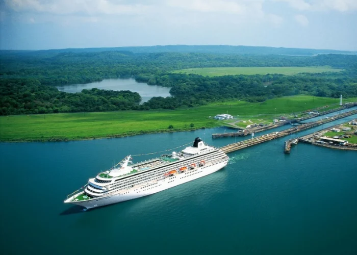 Tour-Gatun-Lake-14.webp
